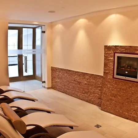 Alpinapart Bacher Aparthotel 4*