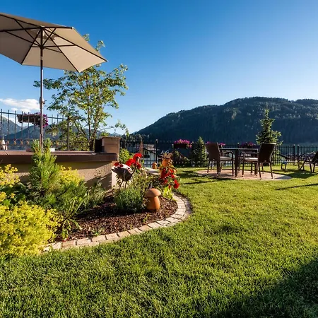 Alpinapart Bacher سيرفاوس